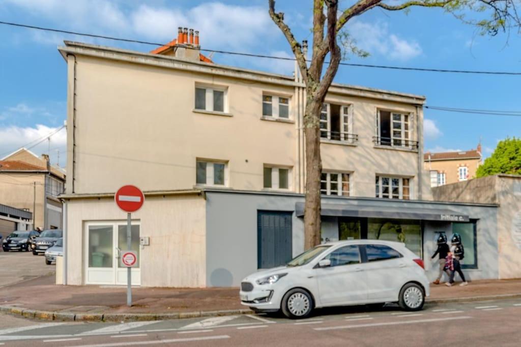 T2 Calme Proche Hyper Centre Apartman Limoges Kültér fotó